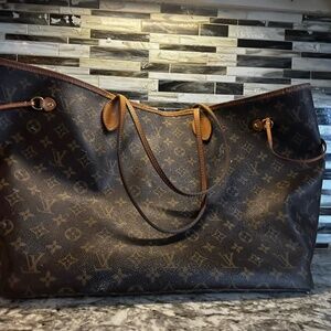 Louis Vuitton neverfull